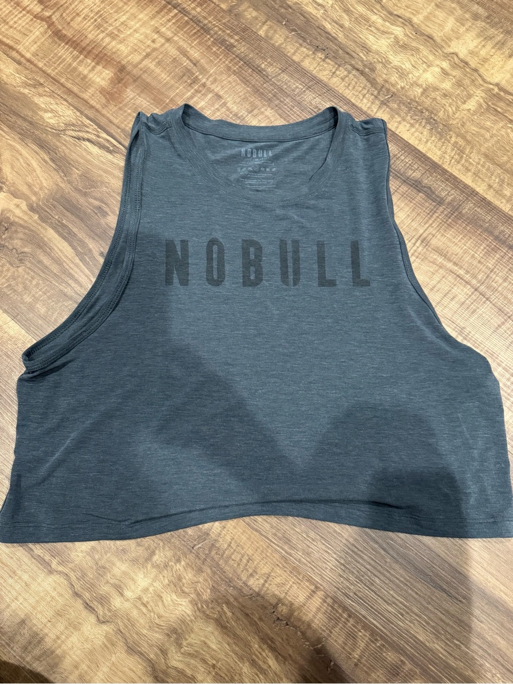 Nobull tank